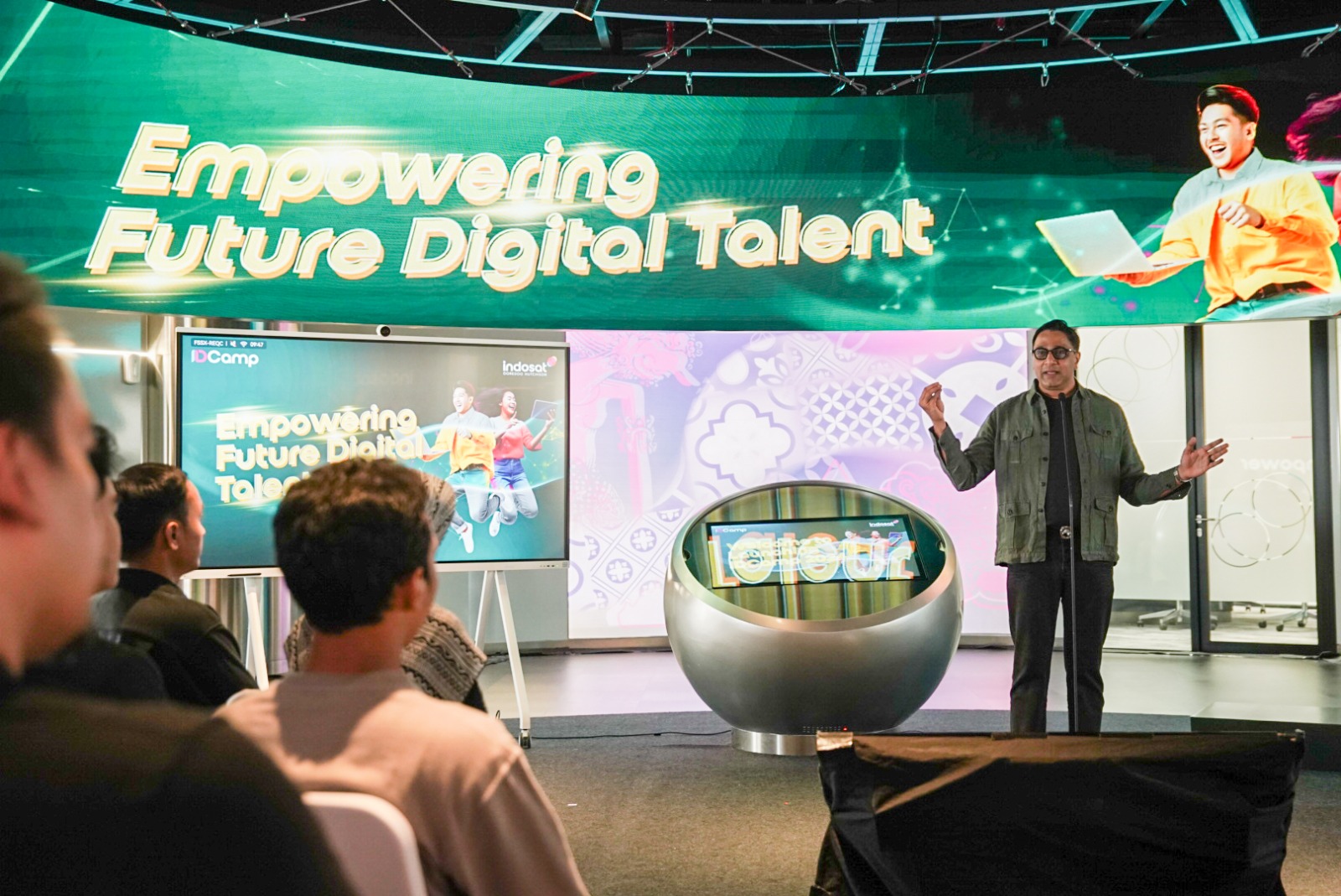 Bentuk Talenta Digital Berdaya Saing Global, Indosat Ooredoo Hutchison Hadirkan Kelas AI dan Otomasi di IDCamp 2024