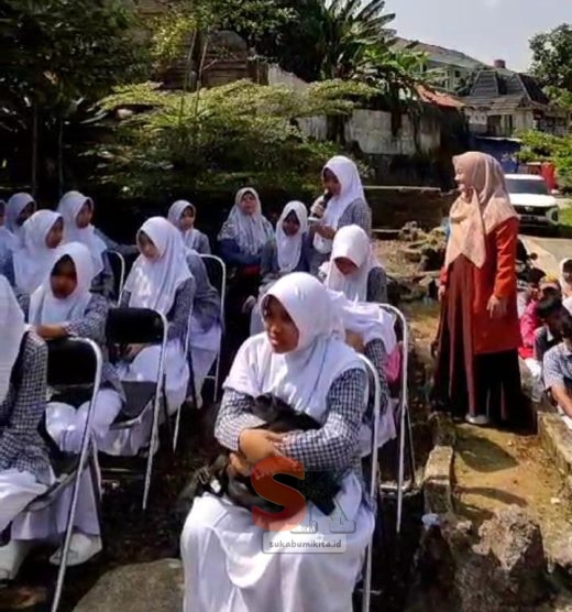Kegiatan Jaring Aspirasi siswa.