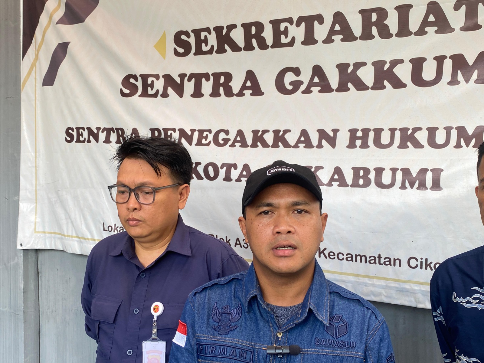 Cegah Penyebaran Hoaks dan Kampanye Hitam Pilkada Kota Sukabumi, Bawaslu Siagakan Tim Cyber Medsos