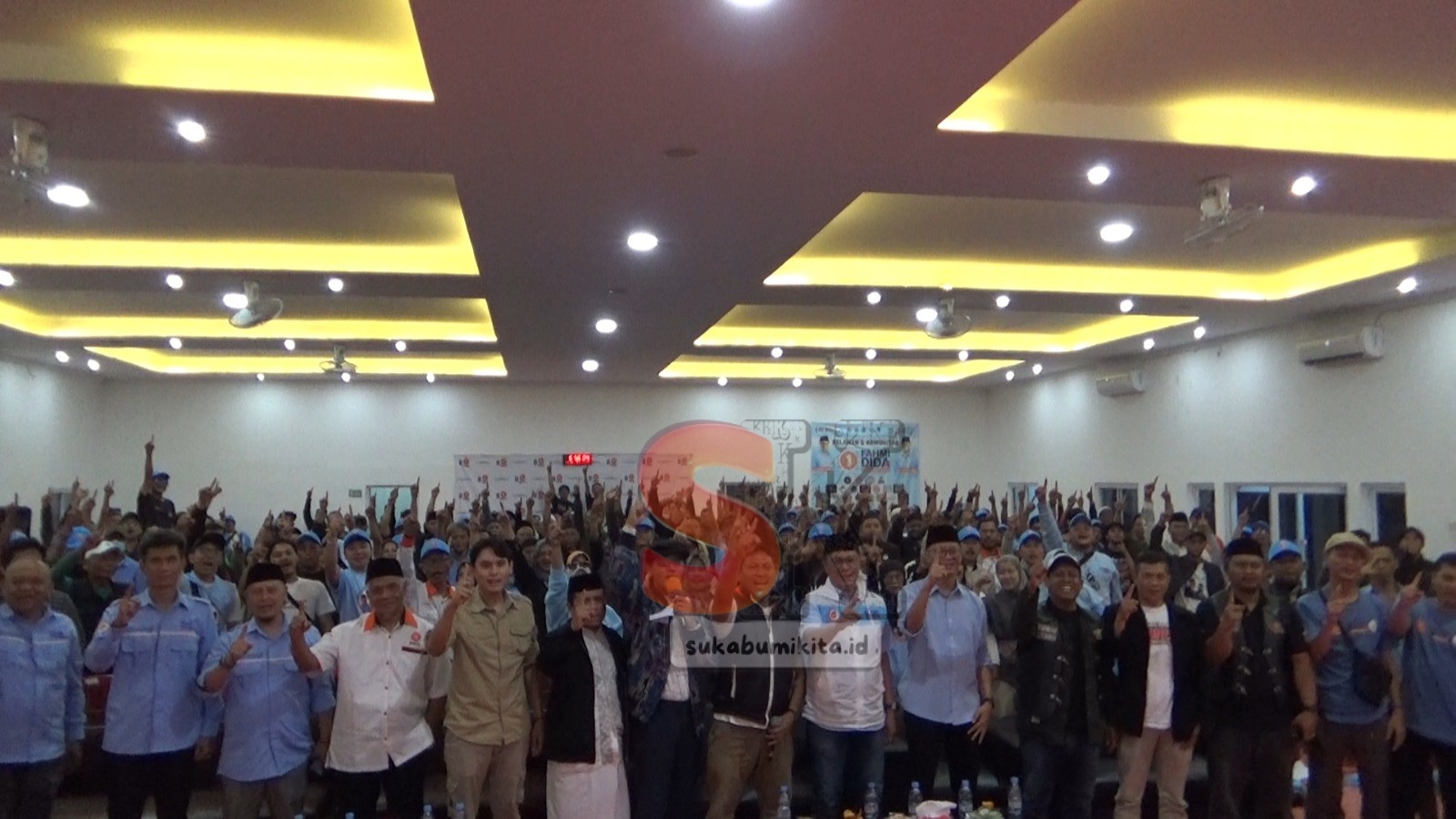 Sambut Kampanye Damai, Ratusan Relawan Fahmi-Dida Dikumpulkan