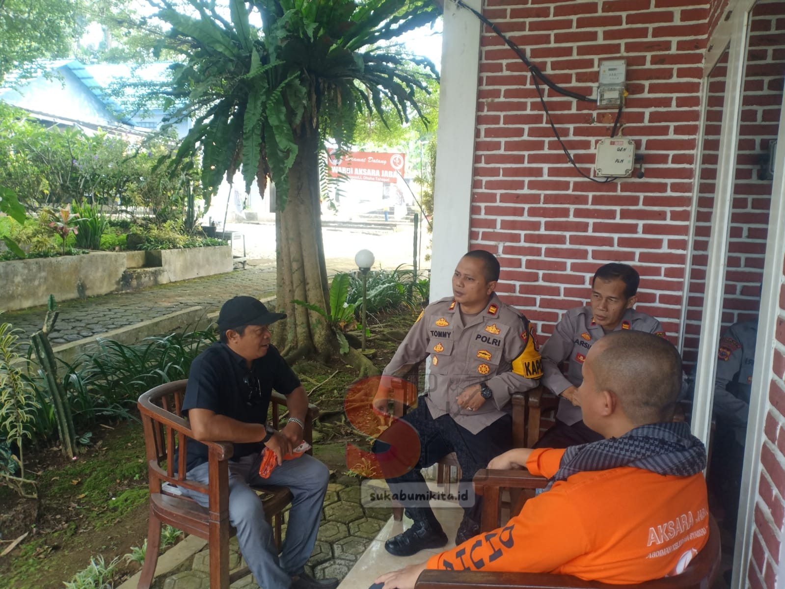 Polsek Sukabumi Gelar Dialogis dengan Warga Perbawati, Bahas Keamanan dan Kamtibmas