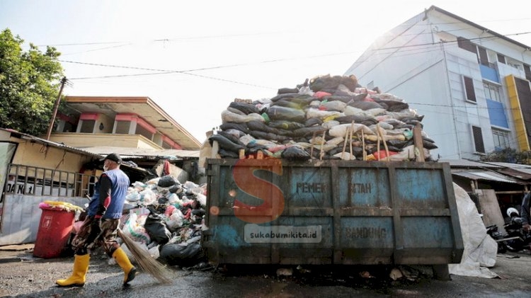 Peran Masyarakat dan Perguruan Tinggi dalam Pengelolaan Sampah di Jawa Barat