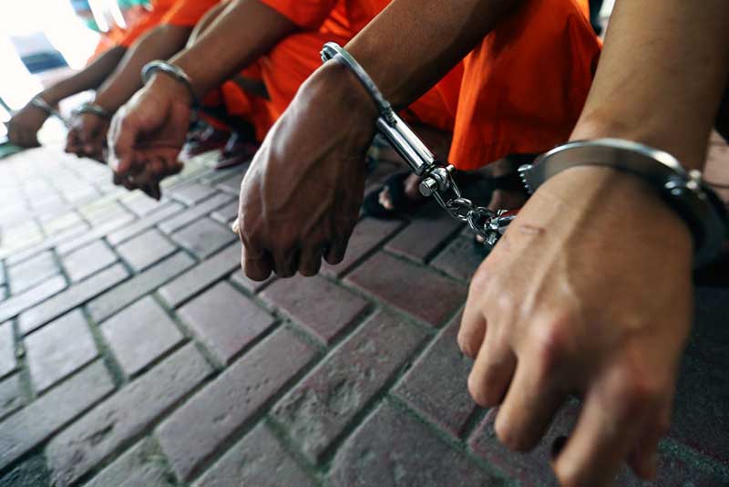 Polisi Tangkap 3 Tersangka Korupsi di Disdagin Sukabumi, ASN Terlibat!