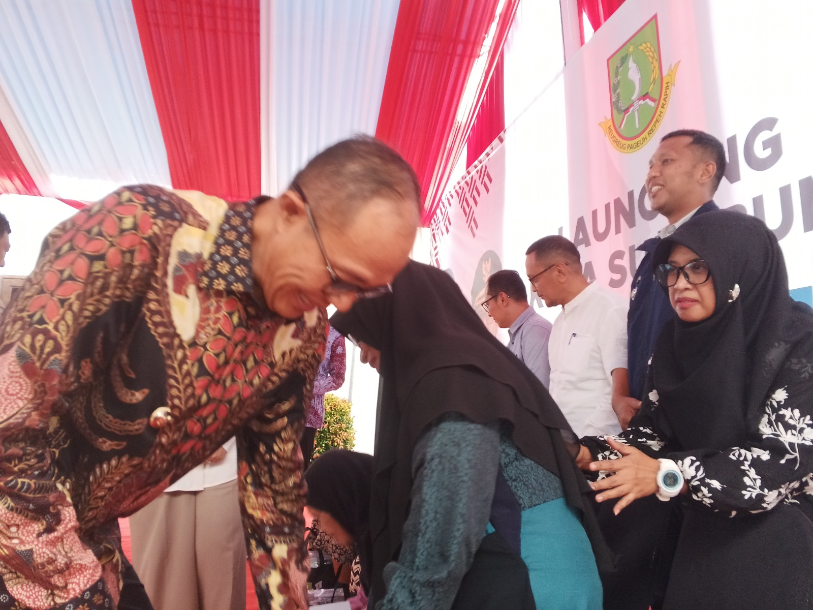 Wali Kota Sukabumi Resmikan Program ‘Nyaah Ka Indung ‘
