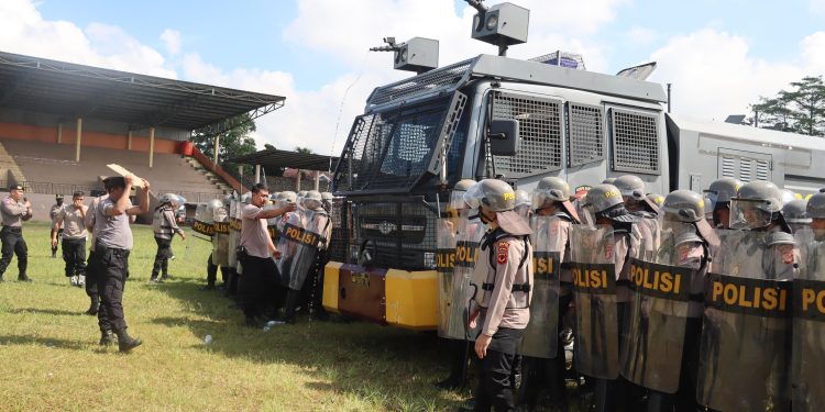 Polres Sukabumi Kota Gelar Latihan Dalmas Jelang May Day