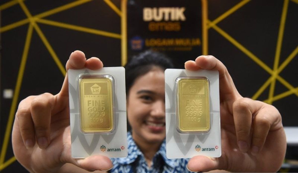 Harga Emas Antam Turun Rp 125.000 per Gram, Investor Diimbau Waspada Fluktuasi Global