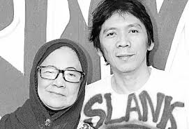 Bunda Iffet, Sosok “Rock n’ Roll Mom” Slank, Berpulang dalam Kedamaian