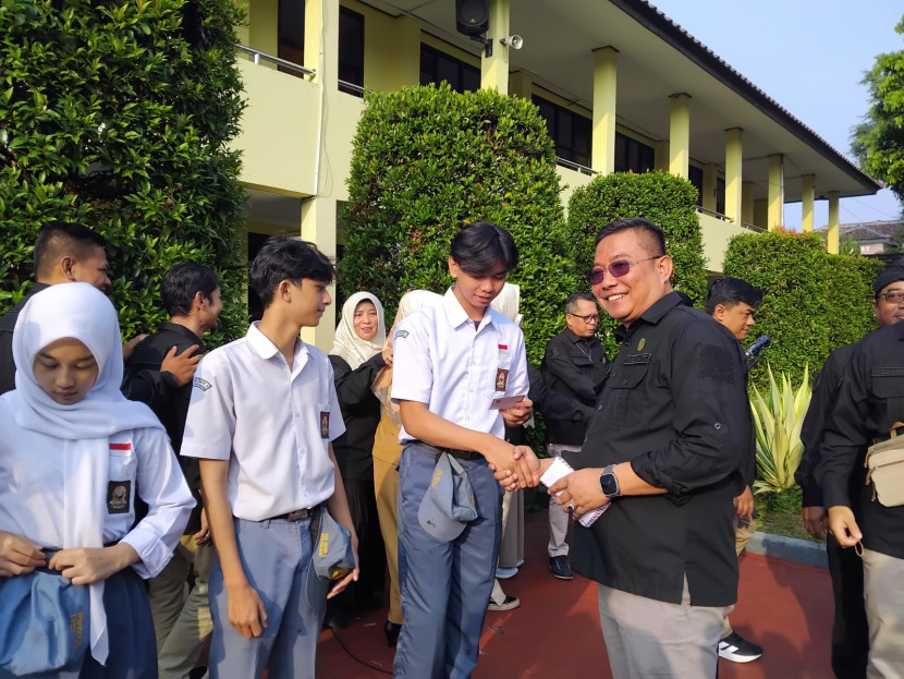 Gulirkan Program Nyaah Ka Adik,  IKA Smanti Wujudkan Kepedulian Terhadap Dunia Pendidikan